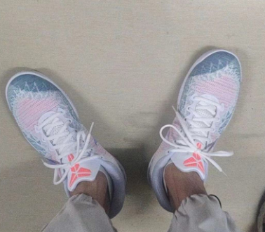 Nike Kobe Mamba Rage Bright Mango Kobe籃球鞋子系列 實戰籃球鞋 photo review