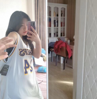 Nike Kobe Bryant lcon Edition Swingman 湖人隊科比球衣 男女同款 白色 photo review