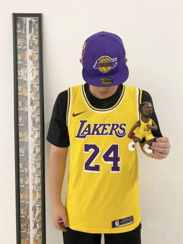 Nike lcon Edition Authentic NBA Jersey 湖人科比24號球衣 photo review