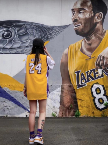Mitchell & Ness AU球員版2009-10揭幕戰 紀念15冠 湖人隊24號球衣 photo review